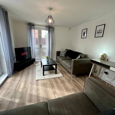 2Br City Side Apartment Belfast Exterior foto